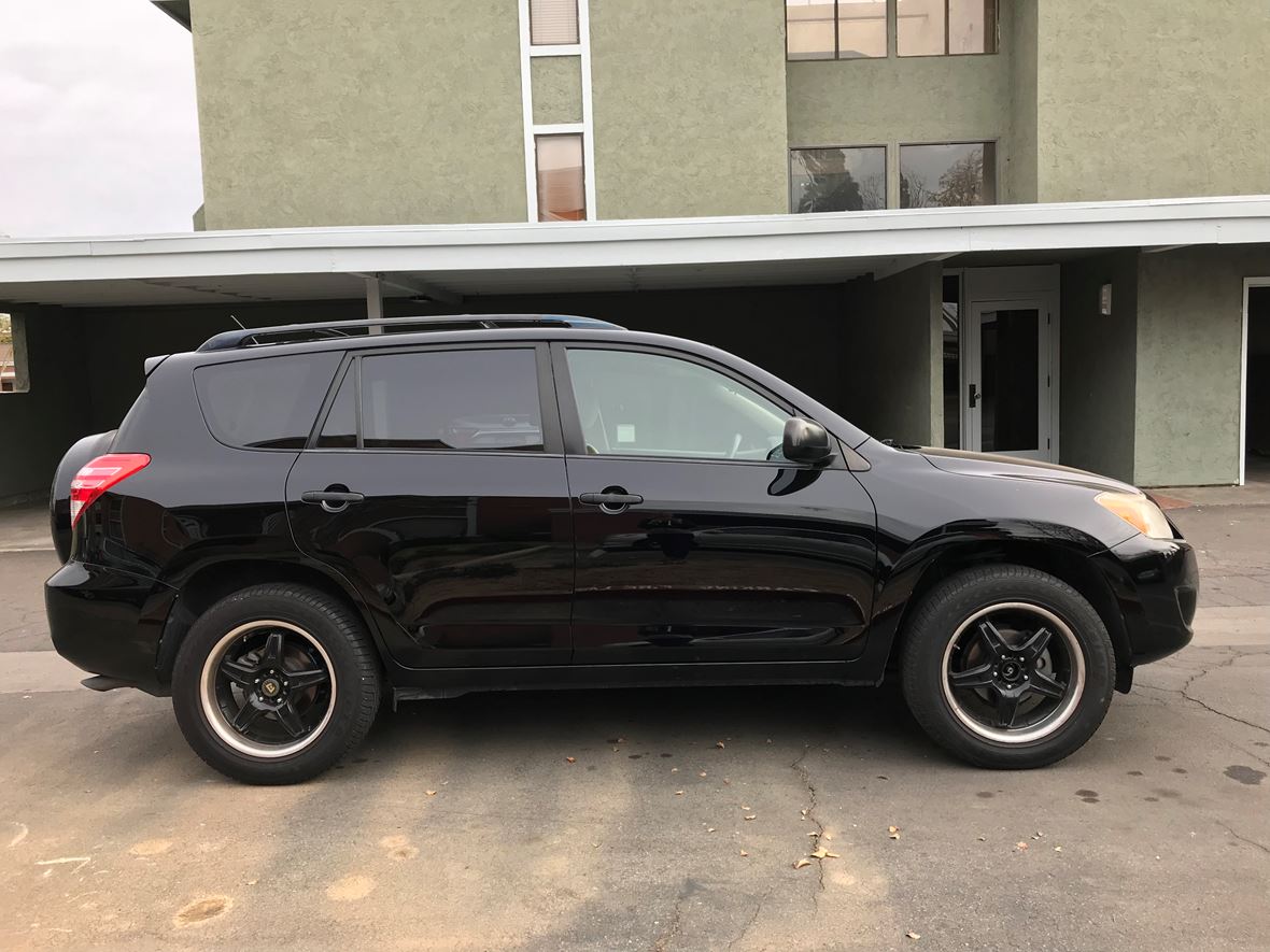 2009 Toyota Rav4 for sale by owner in Escondido