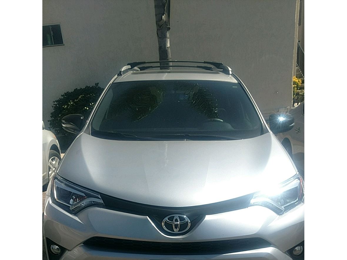 2016 Toyota Rav4 for sale by owner in Fallbrook