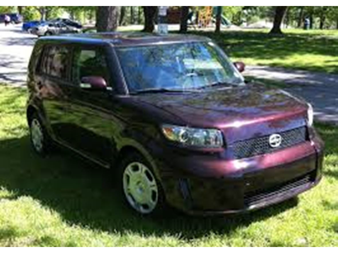 2009 Toyota scion xb for sale by owner in Van Nuys