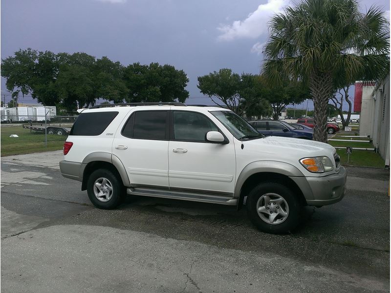 2002 Toyota Sequoia for sale by owner in Tampa