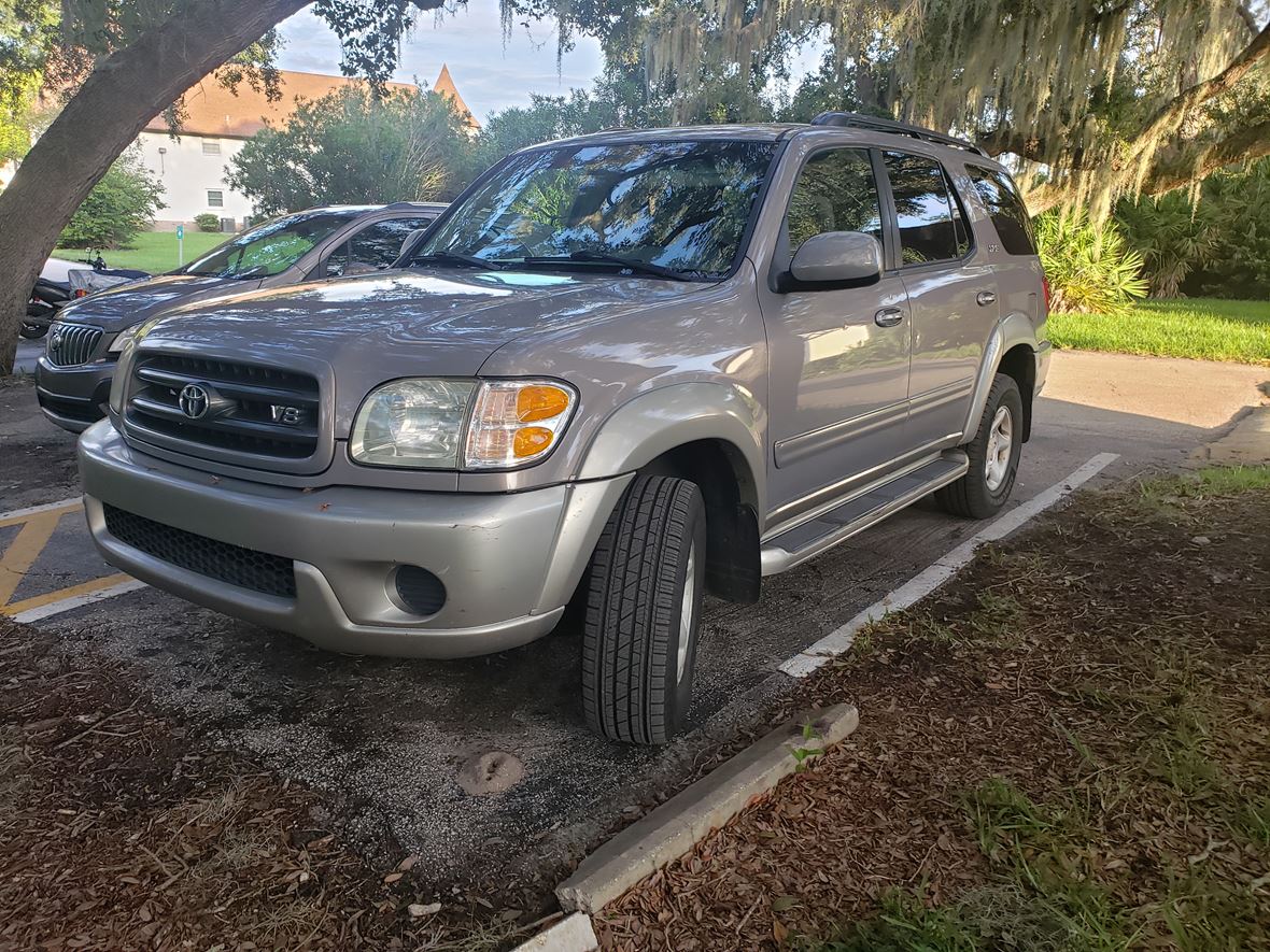 2002 Toyota Sequoia for sale by owner in Clearwater