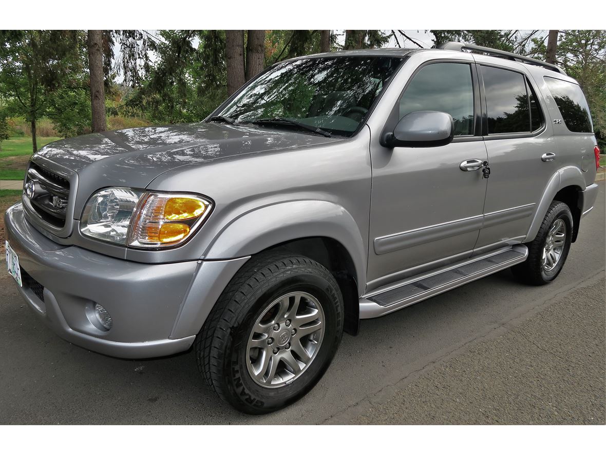 2004 Toyota Sequoia for sale by owner in Portland