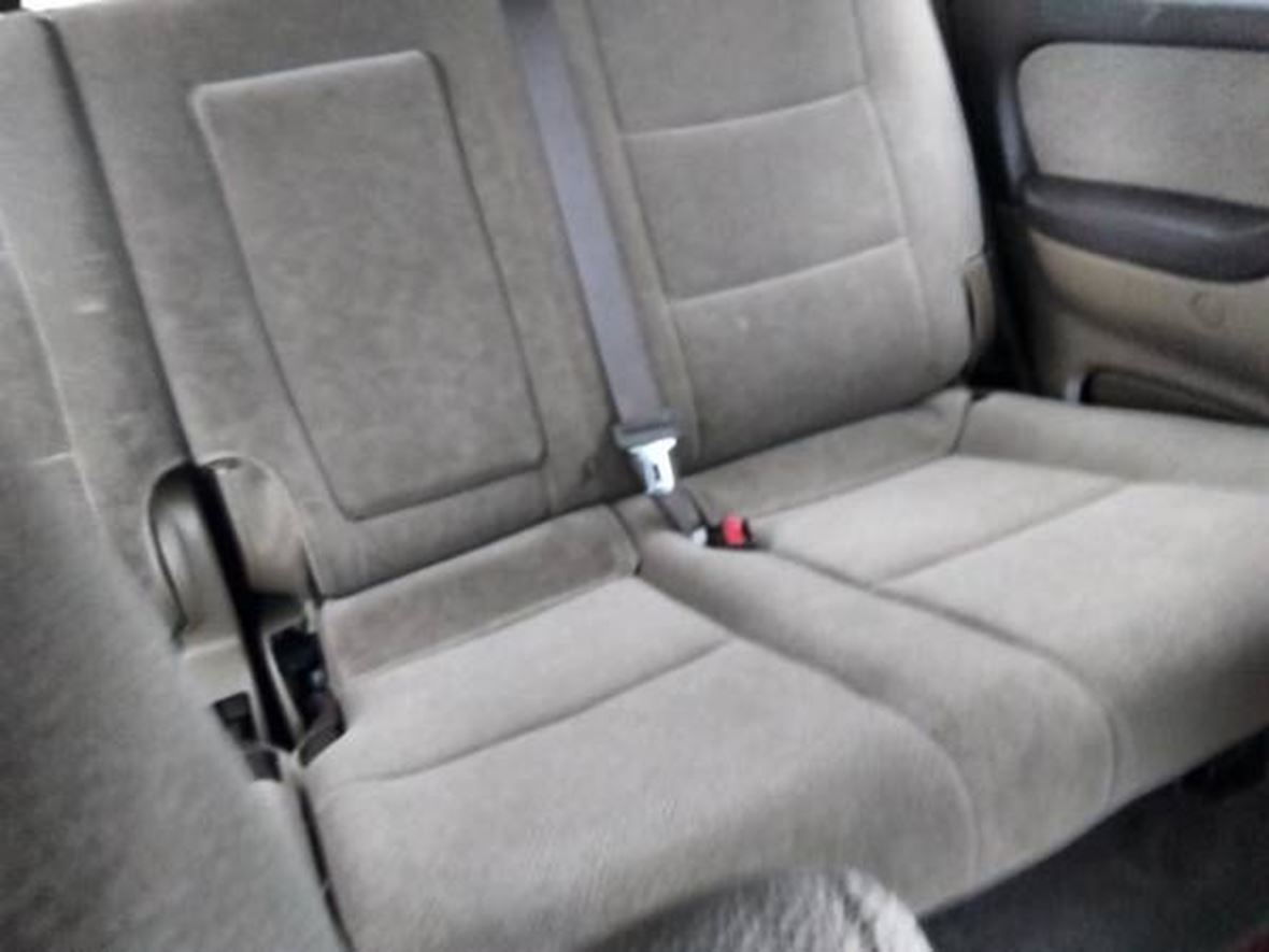 2004 Toyota Sequoia for Sale by Owner in Brunswick, OH 44212