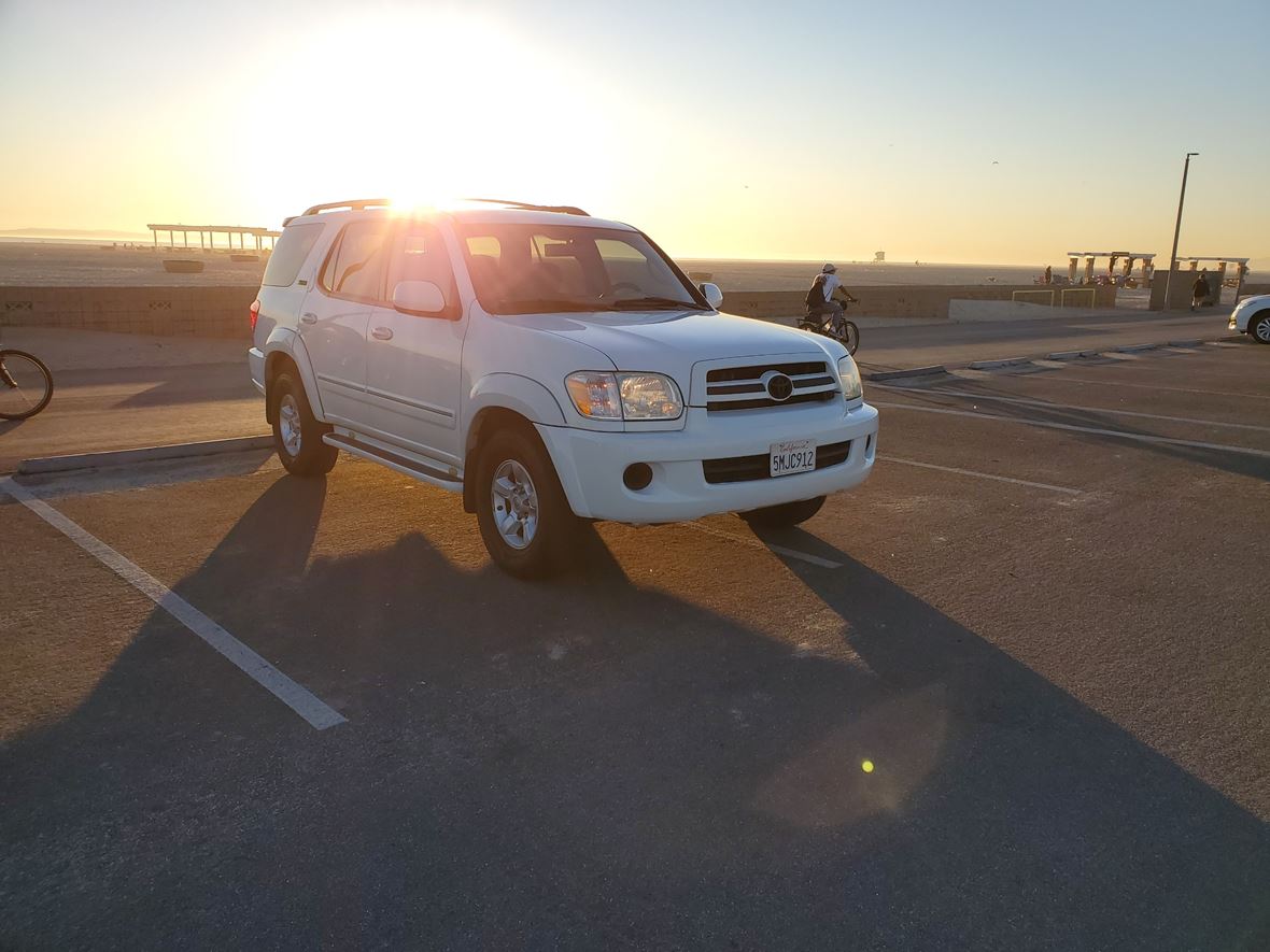 2005 Toyota Sequoia for sale by owner in Huntington Beach