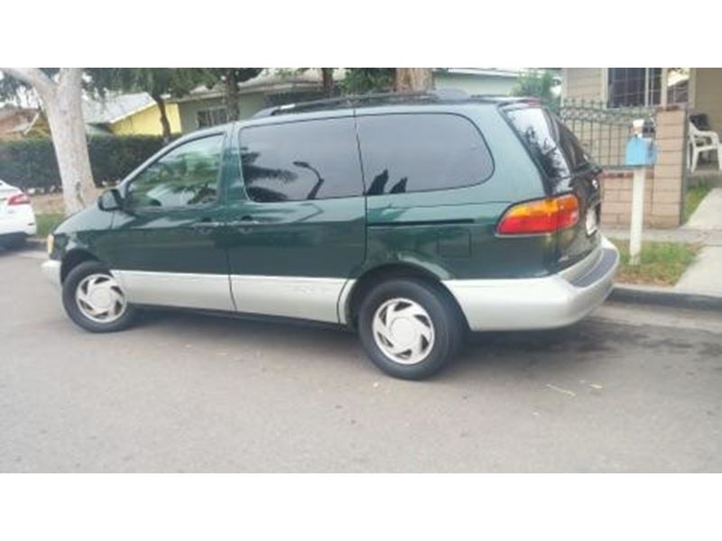 2000 Toyota Sienna for Sale by Private Owner in Anaheim, CA 92899