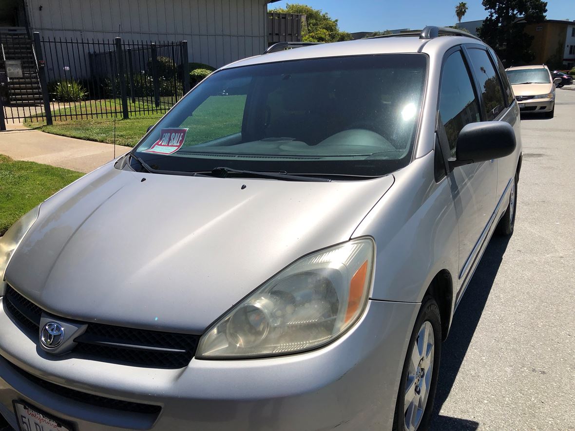 2005 Toyota Sienna for sale by owner in San Mateo
