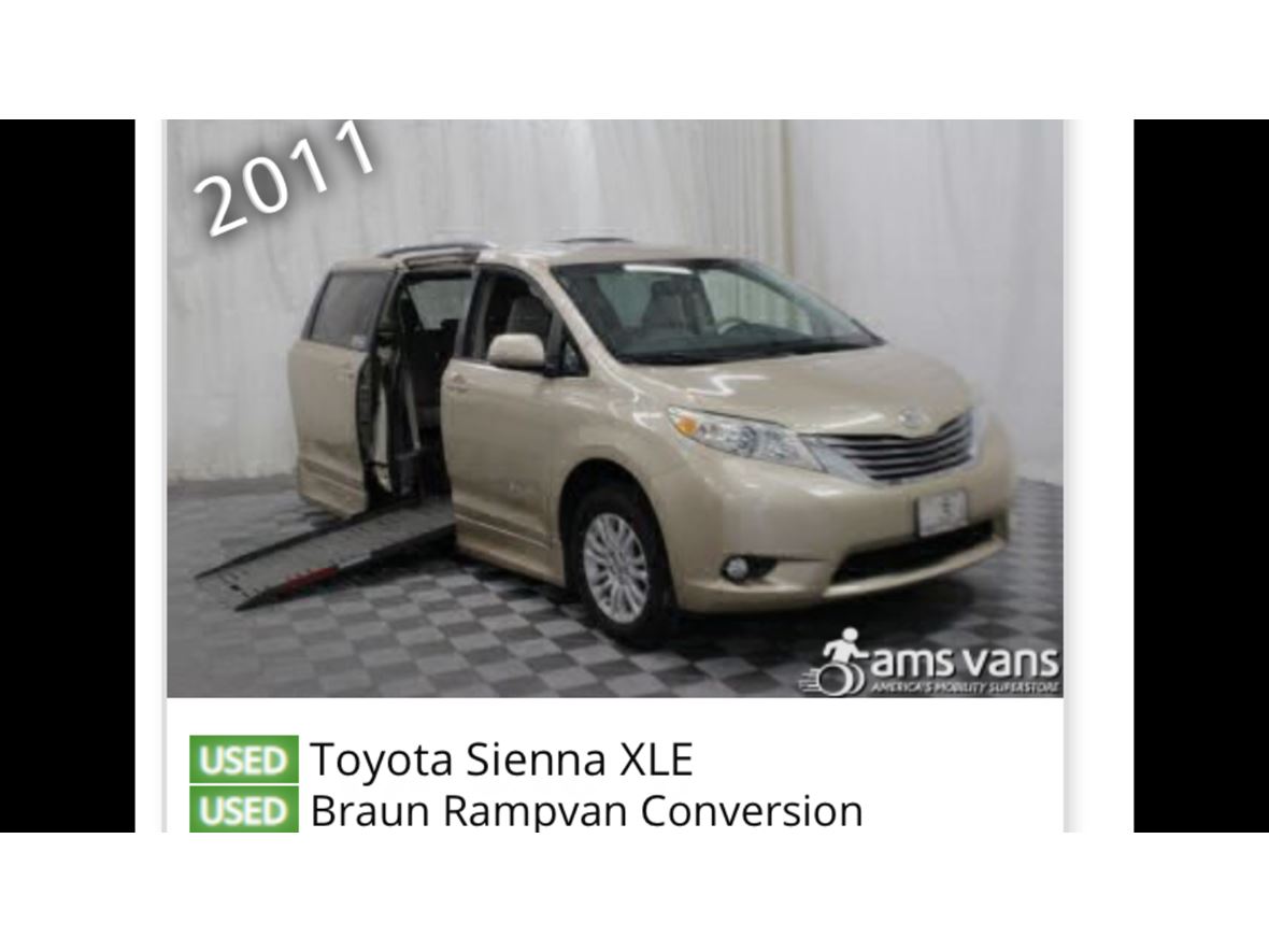 2011 Toyota Sienna for sale by owner in Susquehanna