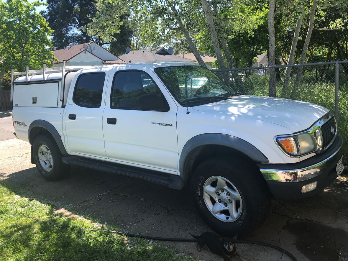 2002 Toyota Tacoma for sale by owner in Sacramento