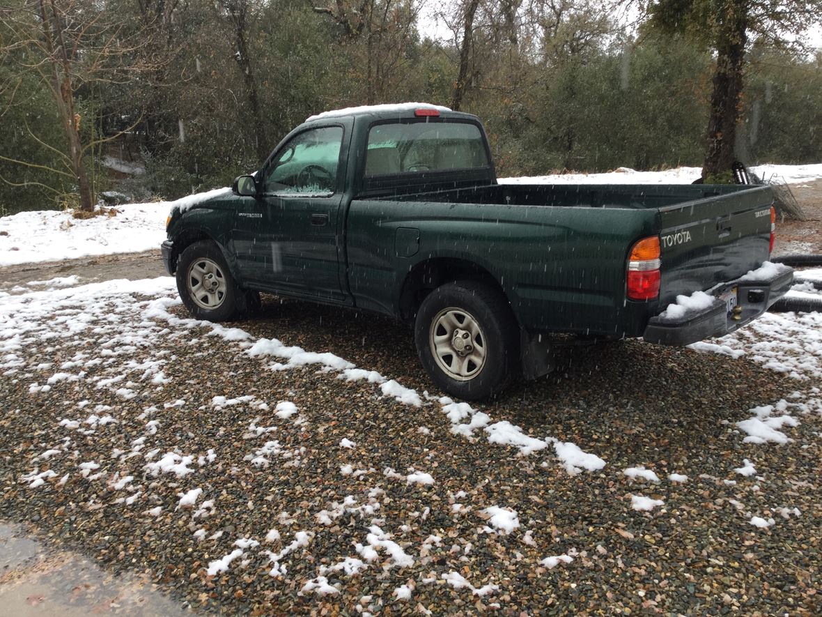 2002 Toyota Tacoma for sale by owner in Ahwahnee
