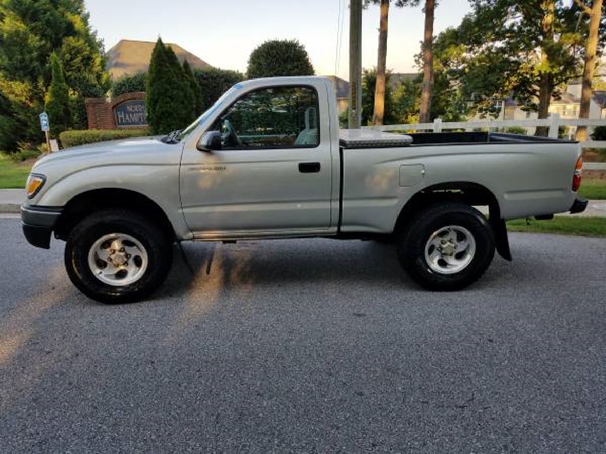 2003 Toyota Tacoma for sale by owner in Duluth