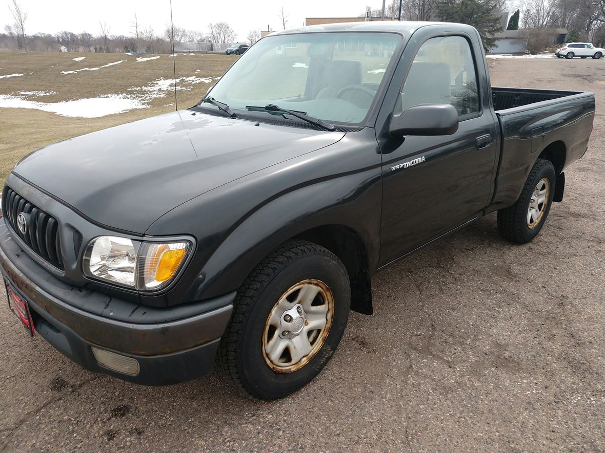 2003 Toyota Tacoma for sale by owner in Saint Paul