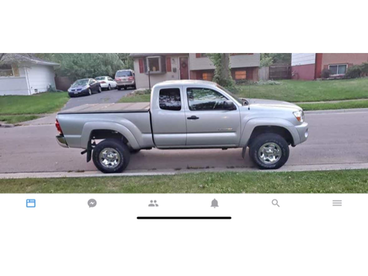 2005 Toyota Tacoma for sale by owner in Lewis Center