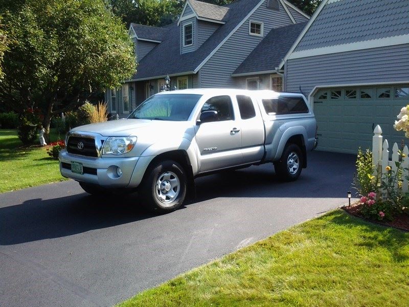 2008 Toyota Tacoma for sale by owner in COLCHESTER