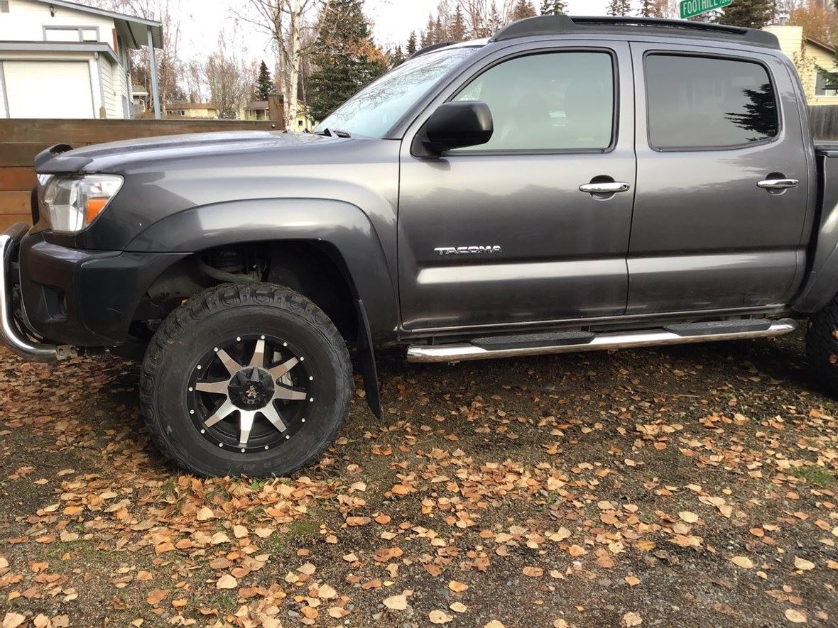 2012 Toyota Tacoma for sale by owner in Anchorage