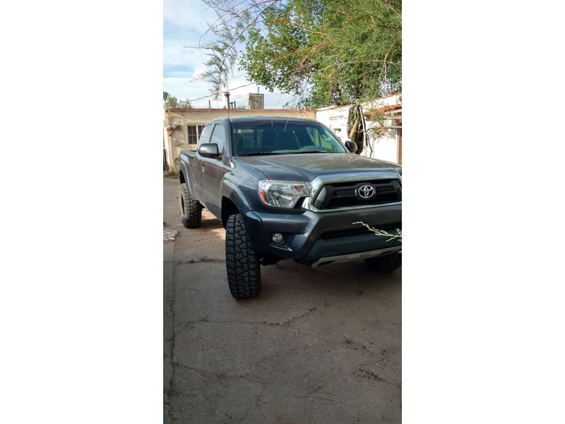 2015 Toyota Tacoma for sale by owner in New York