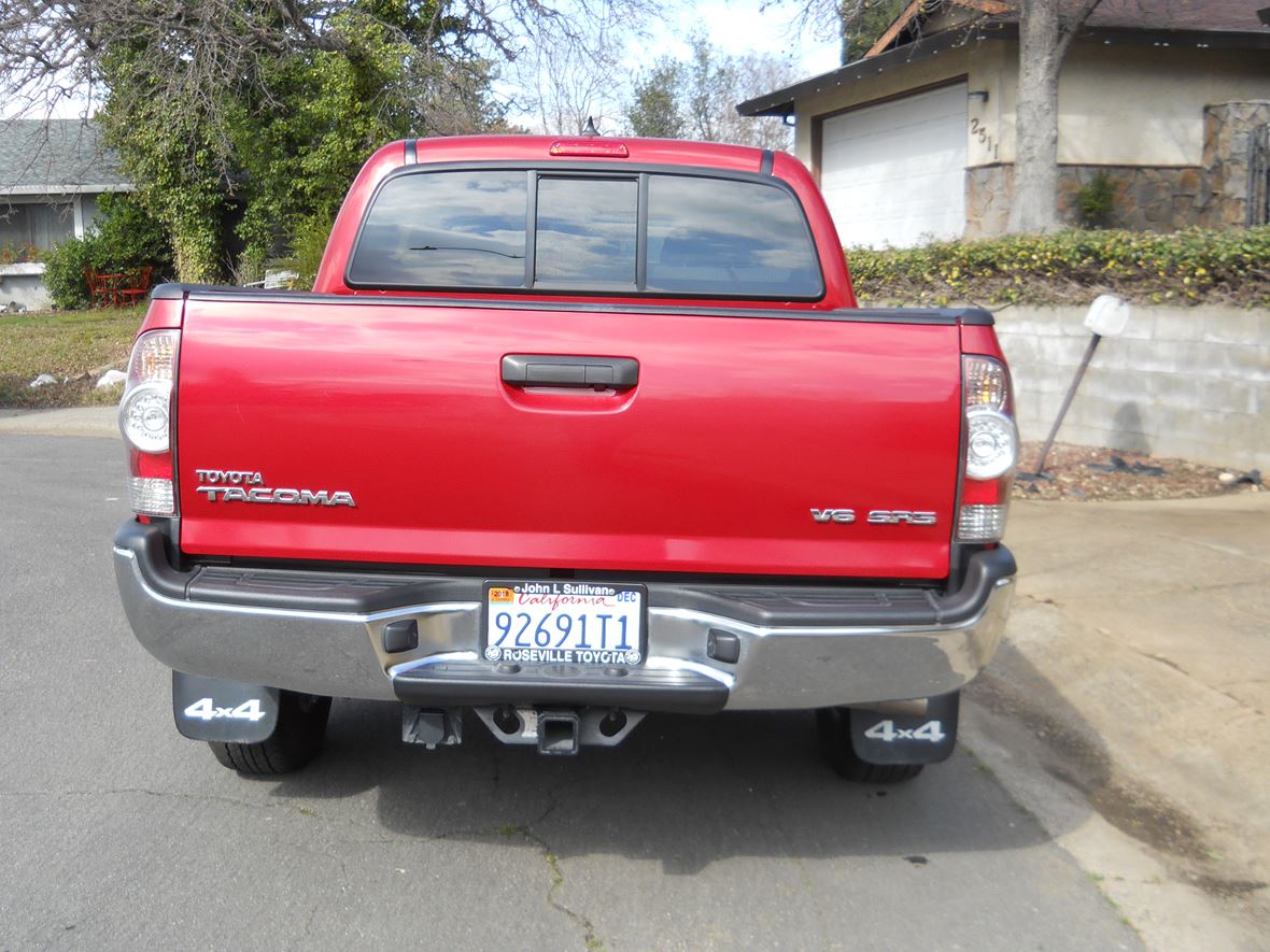 2015 Toyota Tacoma for sale by owner in Paradise