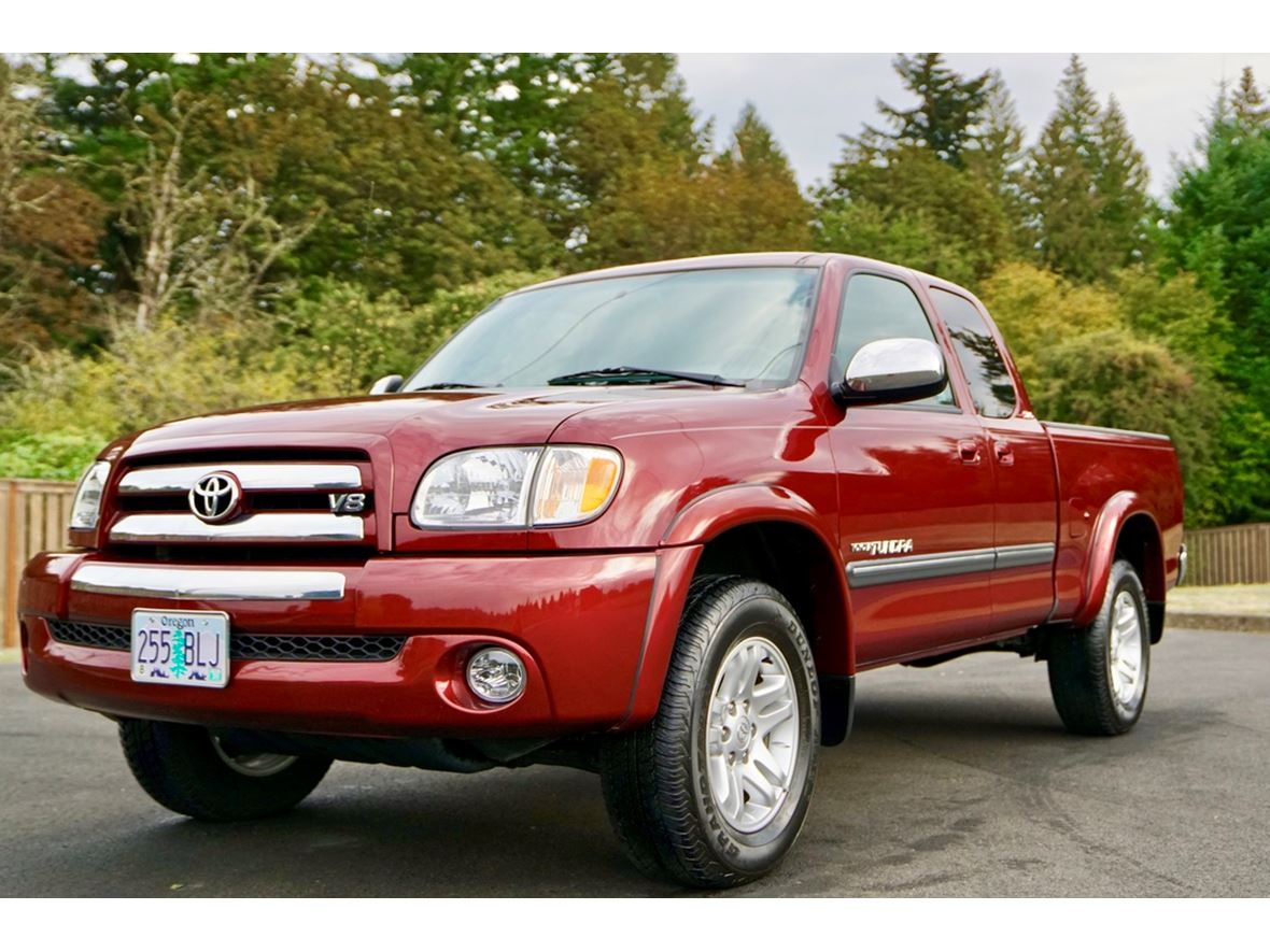 2004 Toyota Tundra for sale by owner in Brooklyn