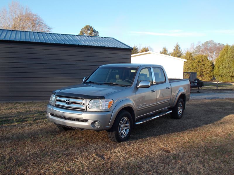 2006 Toyota Tundra for sale by owner in Fuquay Varina