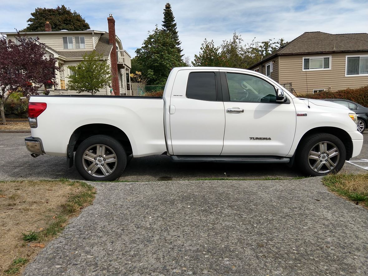 2007 Toyota Tundra for sale by owner in Seattle