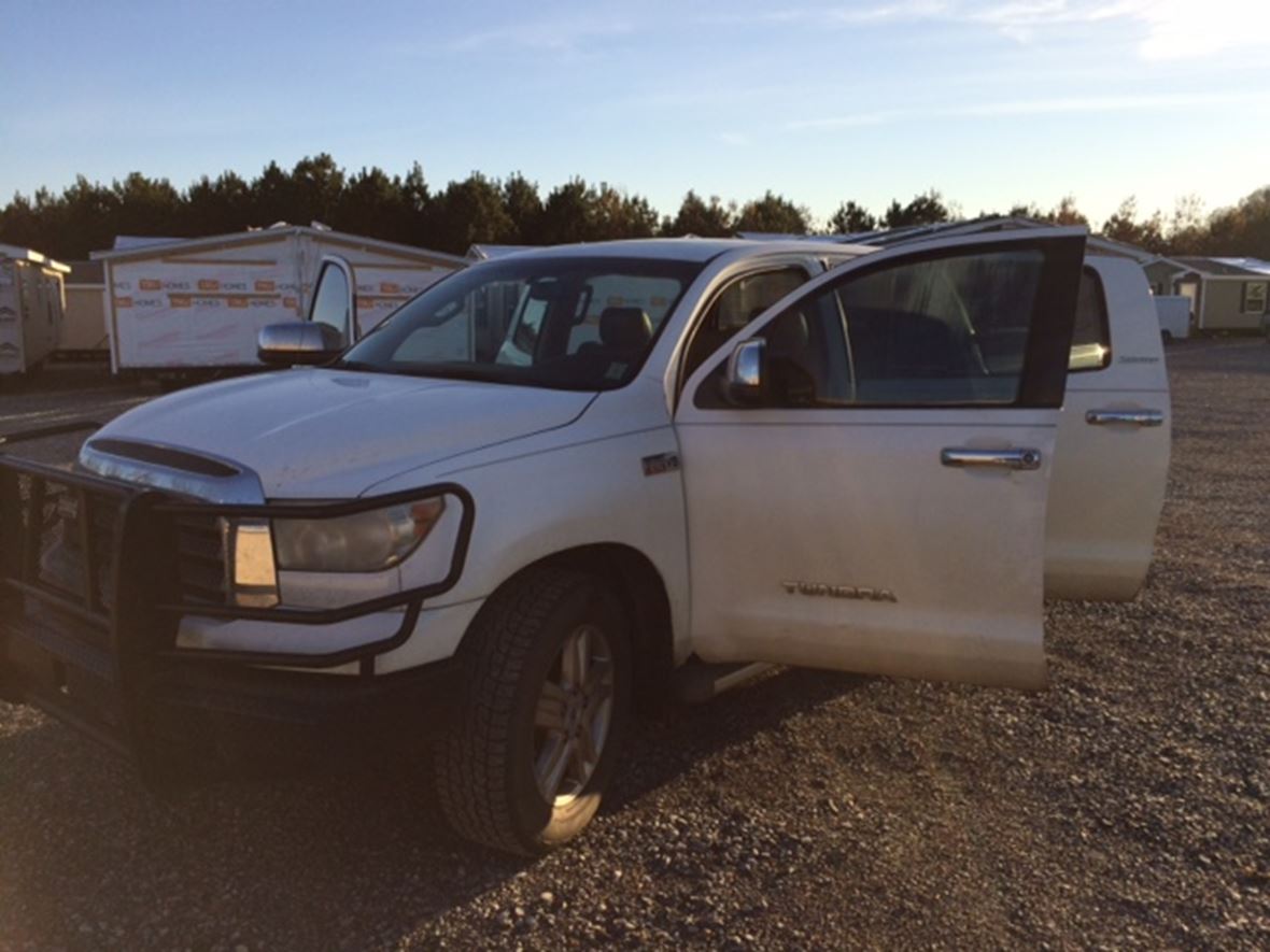 2007 Toyota Tundra for sale by owner in Como