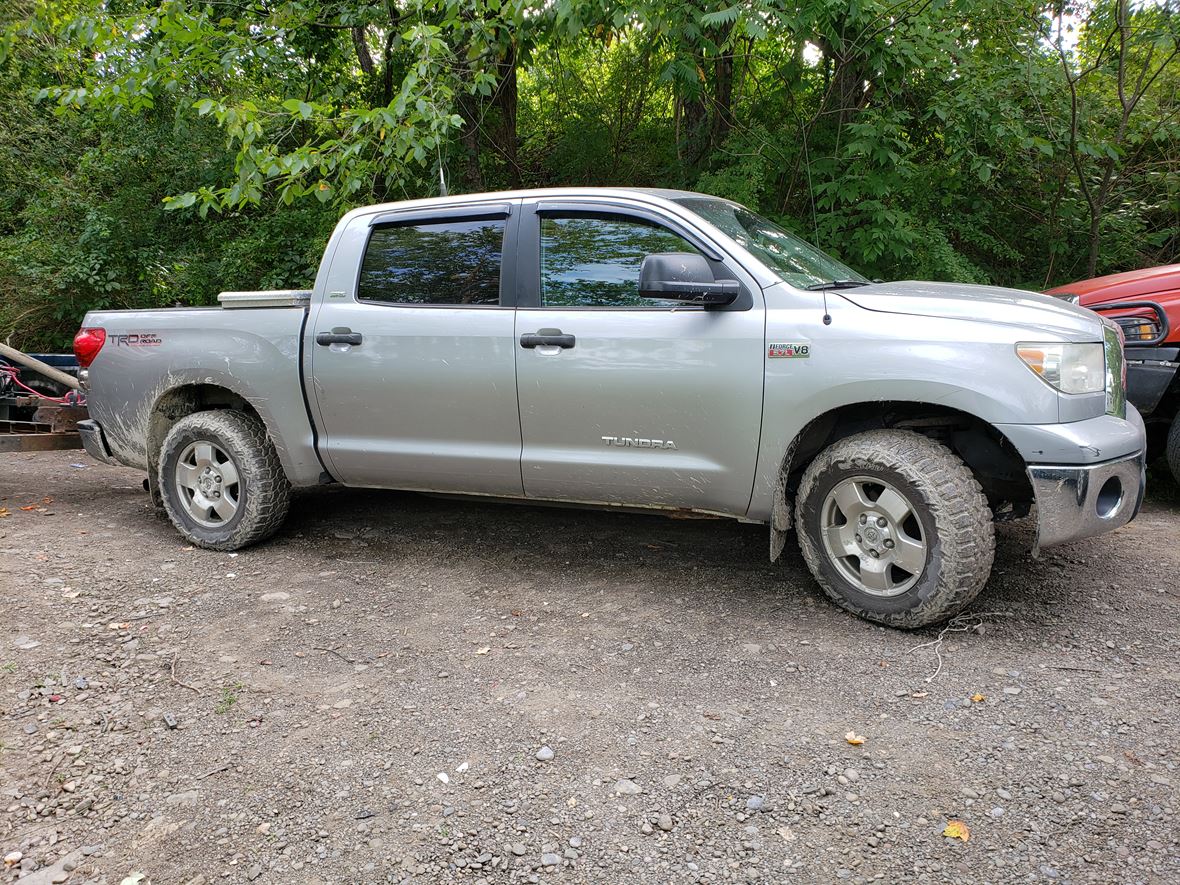 2007 Toyota Tundra for sale by owner in Norwich
