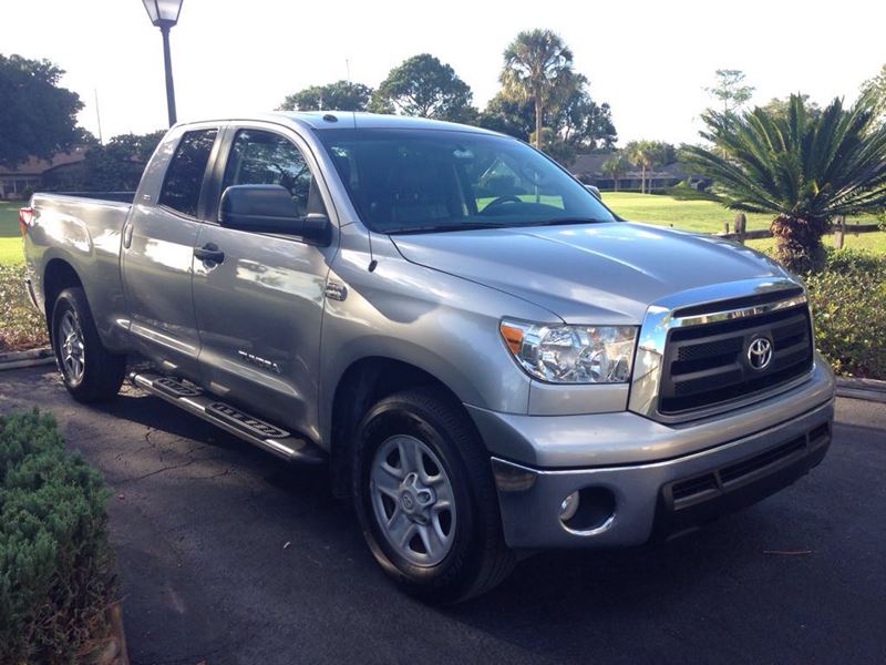 2010 Toyota Tundra for sale by owner in Apopka