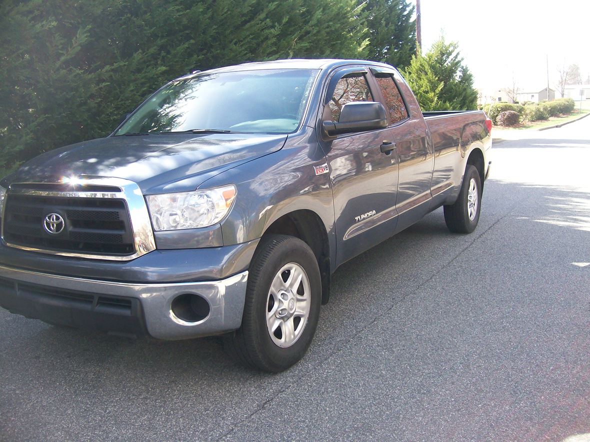 2010 Toyota Tundra for sale by owner in Kernersville