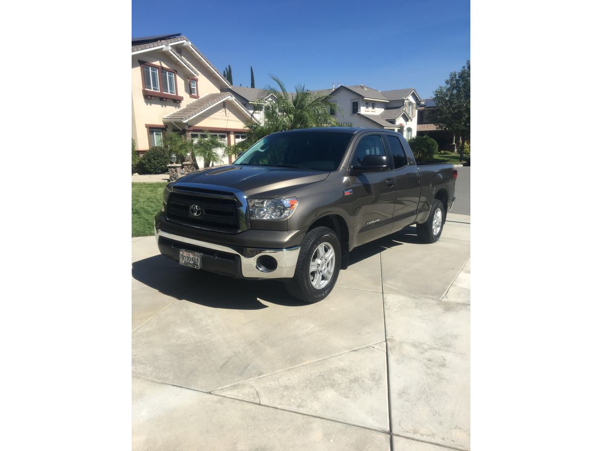 2011 Toyota Tundra for sale by owner in Rancho Cucamonga