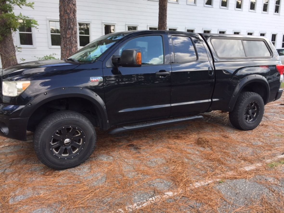 2011 Toyota Tundra for sale by owner in Brunswick