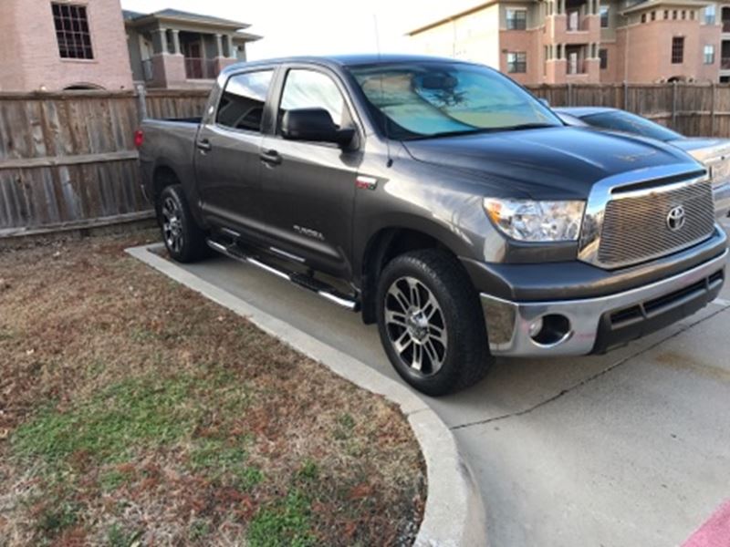 2013 Toyota Tundra for sale by owner in Fort Worth