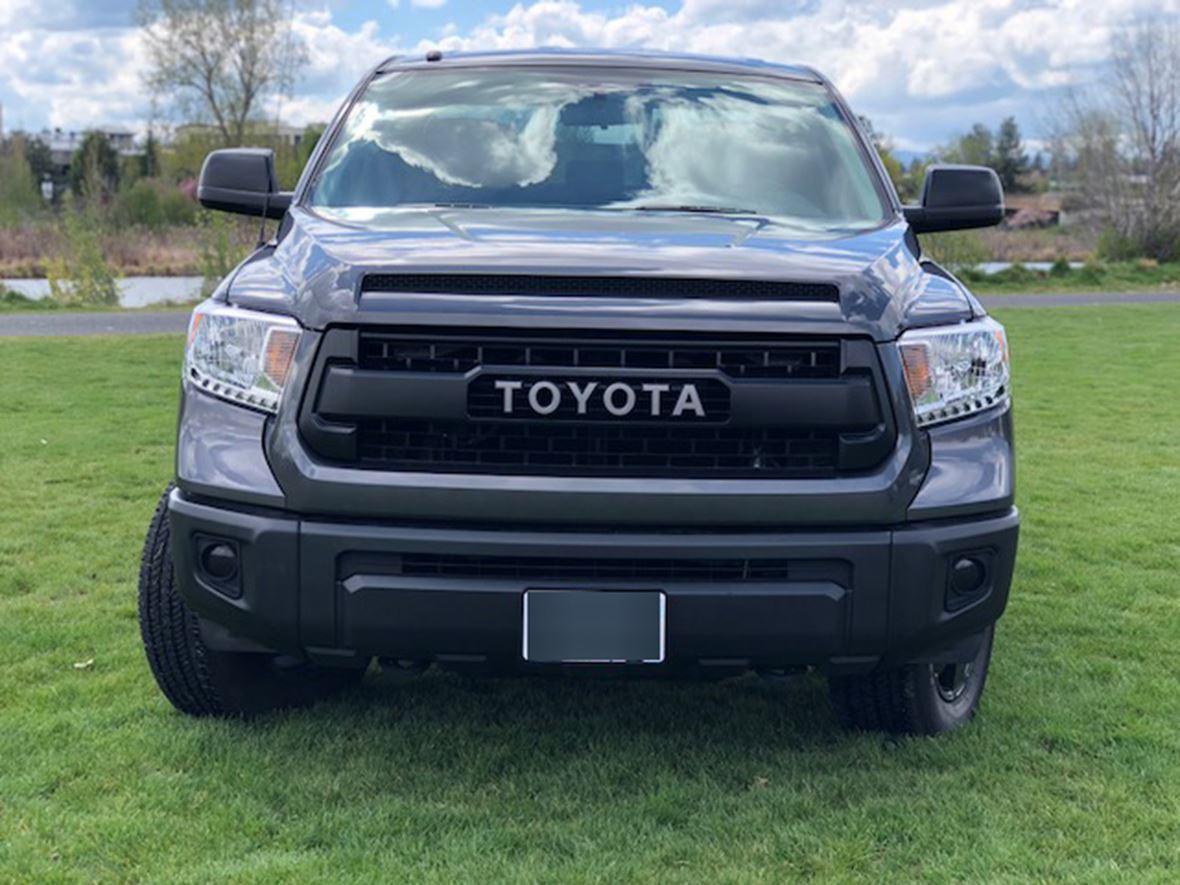 2016 Toyota Tundra - Private Car Sale in Bend, OR 97702