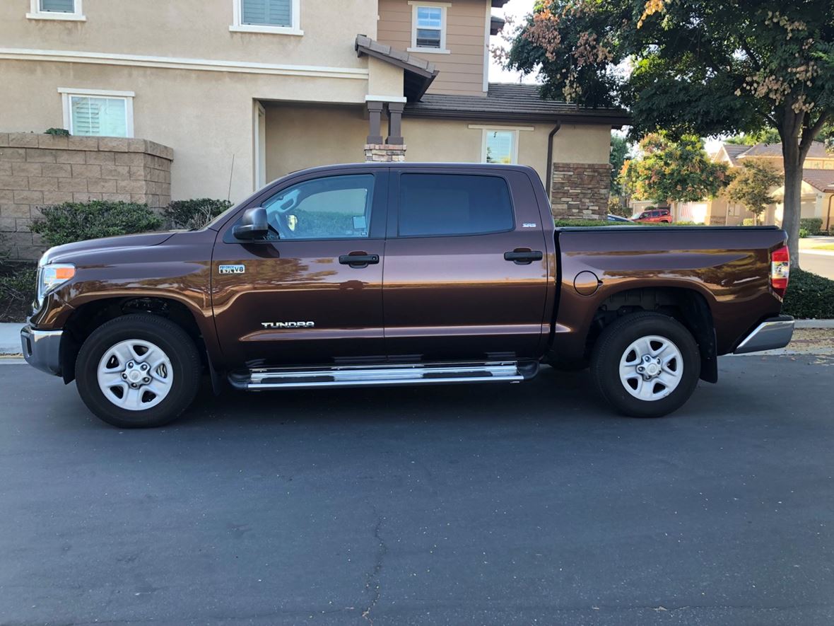 2017 Toyota Tundra for Sale by Owner in Chino, CA 91710