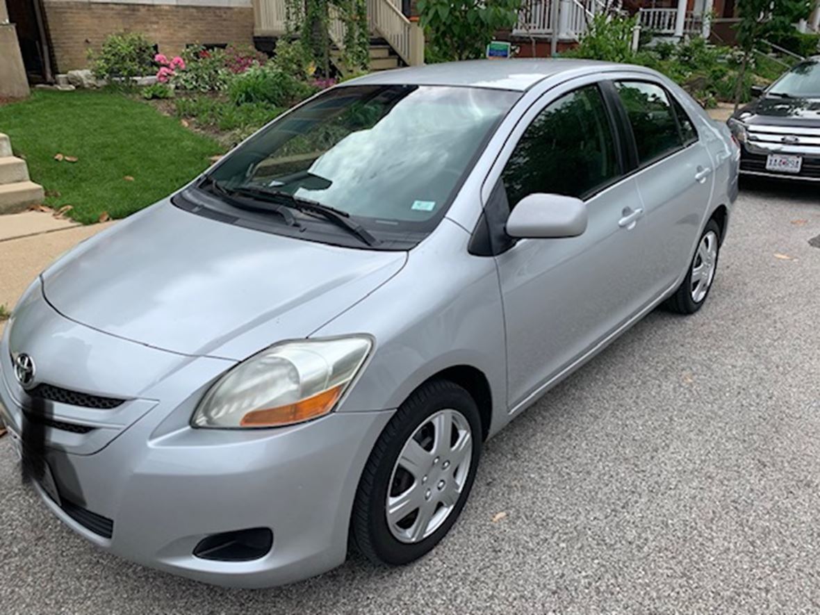 2007 Toyota Yaris for sale by owner in Saint Louis