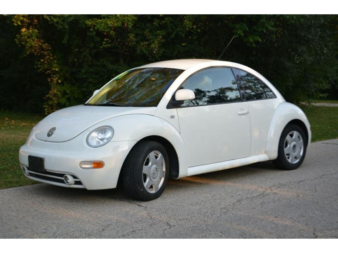 1999 Volkswagen Beetle for sale by owner in Roselle