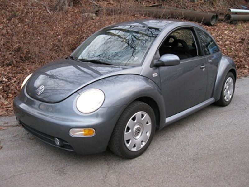 2002 Volkswagen Beetle for sale by owner in New City