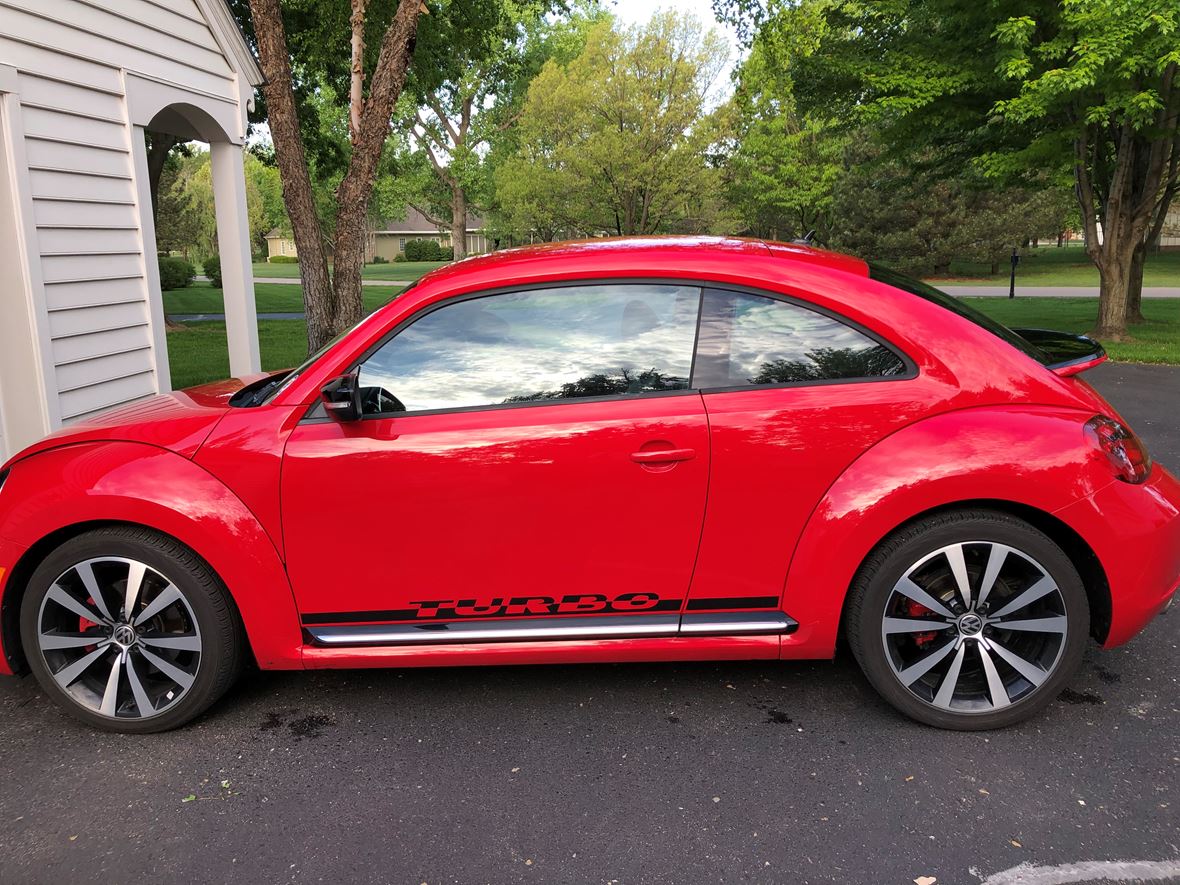 2012 Volkswagen Beetle for sale by owner in Hutchinson