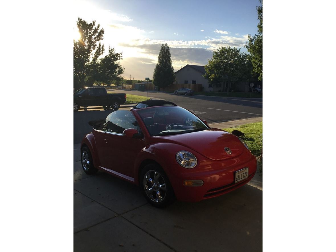 2004 Volkswagen Beetle Convertible for sale by owner in Live Oak
