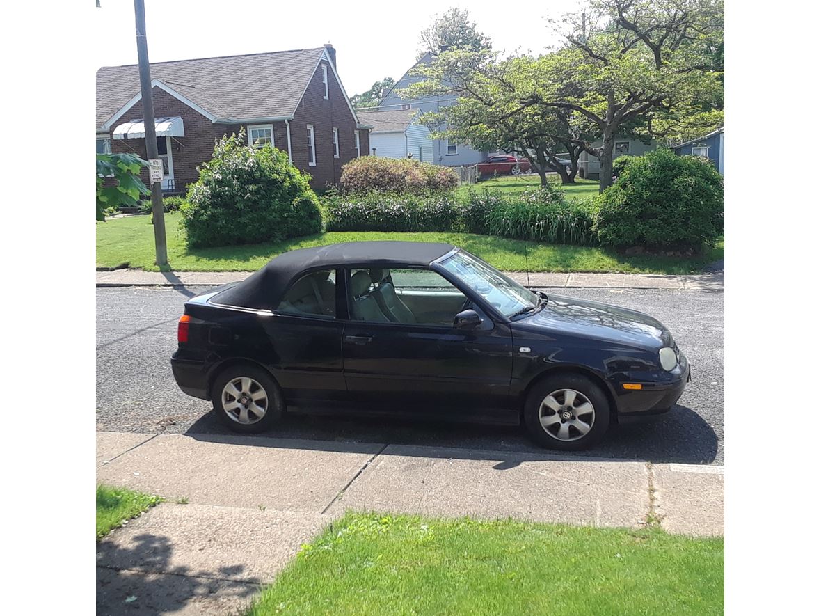 2002 Volkswagen Cabrio for sale by owner in Canton