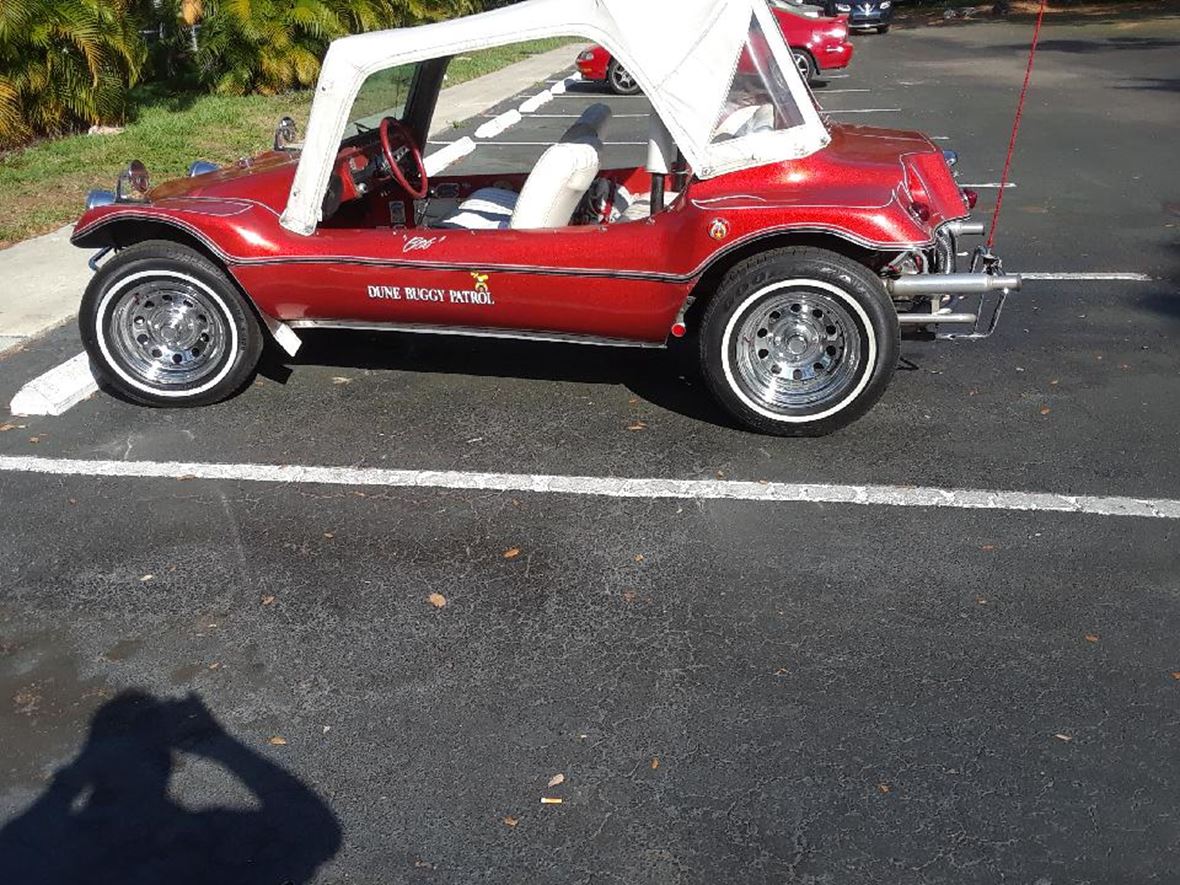 buggy old car