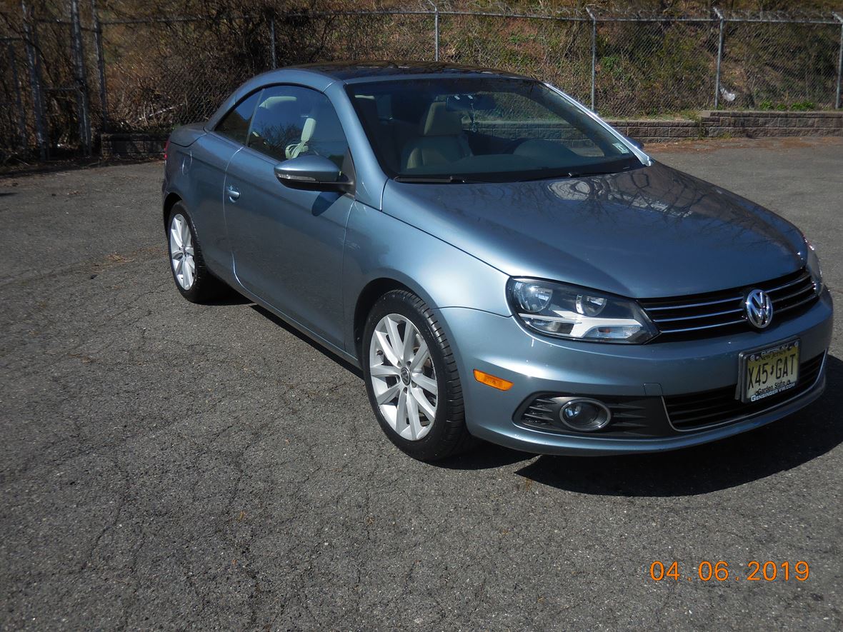2013 Volkswagen EOS for Sale by Owner in Clifton, NJ 07013