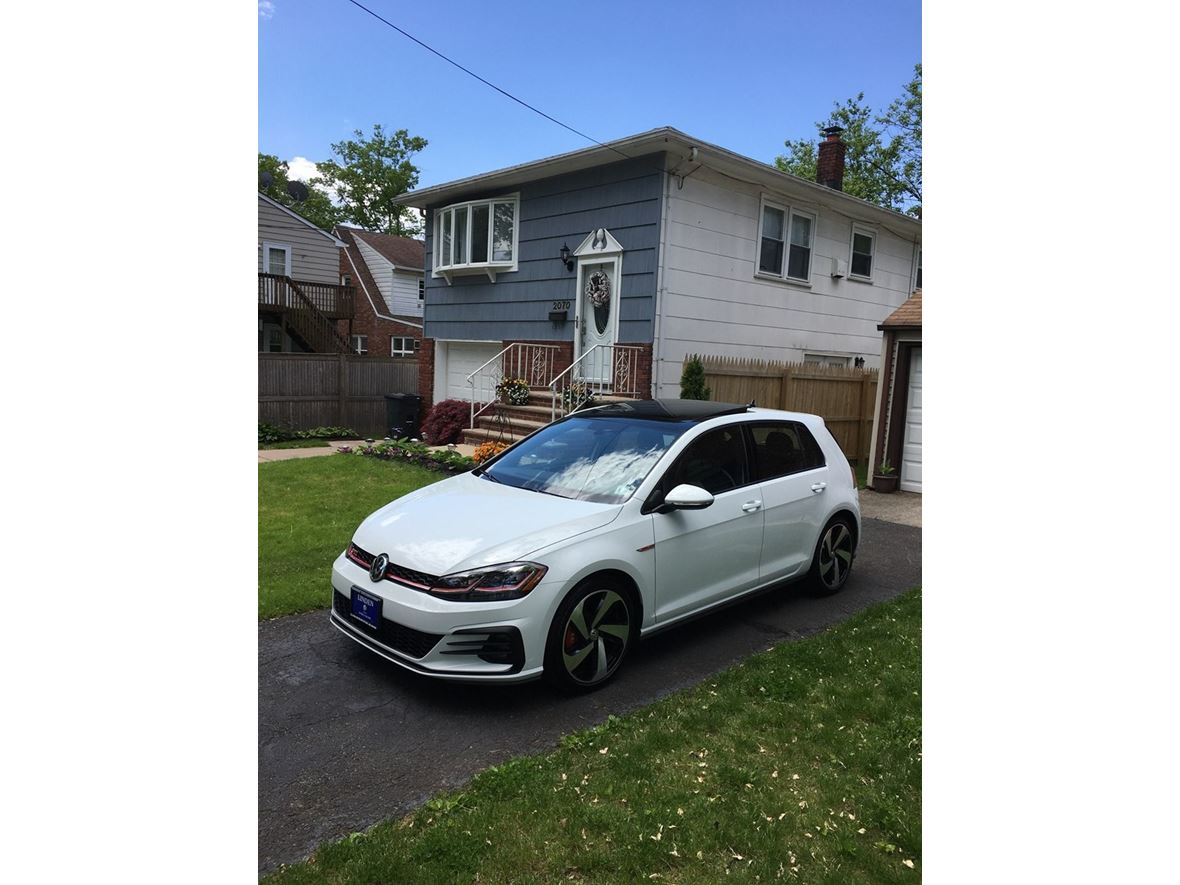 2019 Volkswagen GTI for sale by owner in Pittsburgh