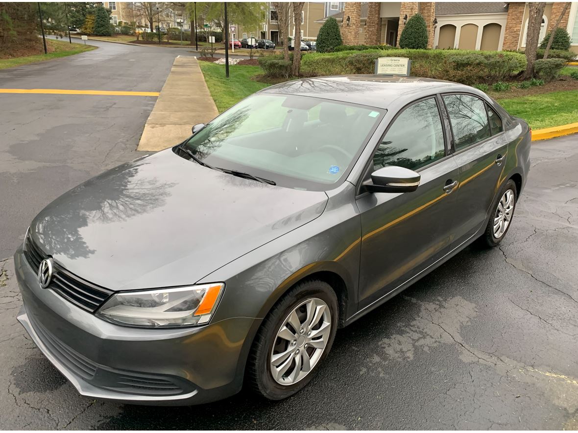2012 Volkswagen Jetta for sale by owner in Raleigh
