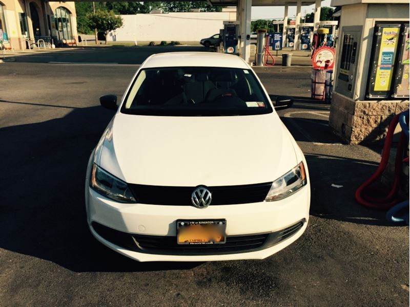 2014 Volkswagen Jetta for sale by owner in Wappingers Falls