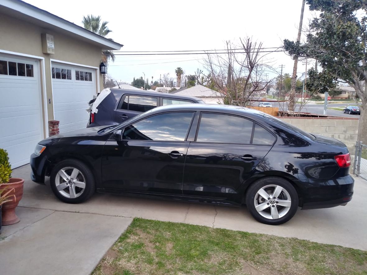 2015 Volkswagen Jetta for sale by owner in Fresno