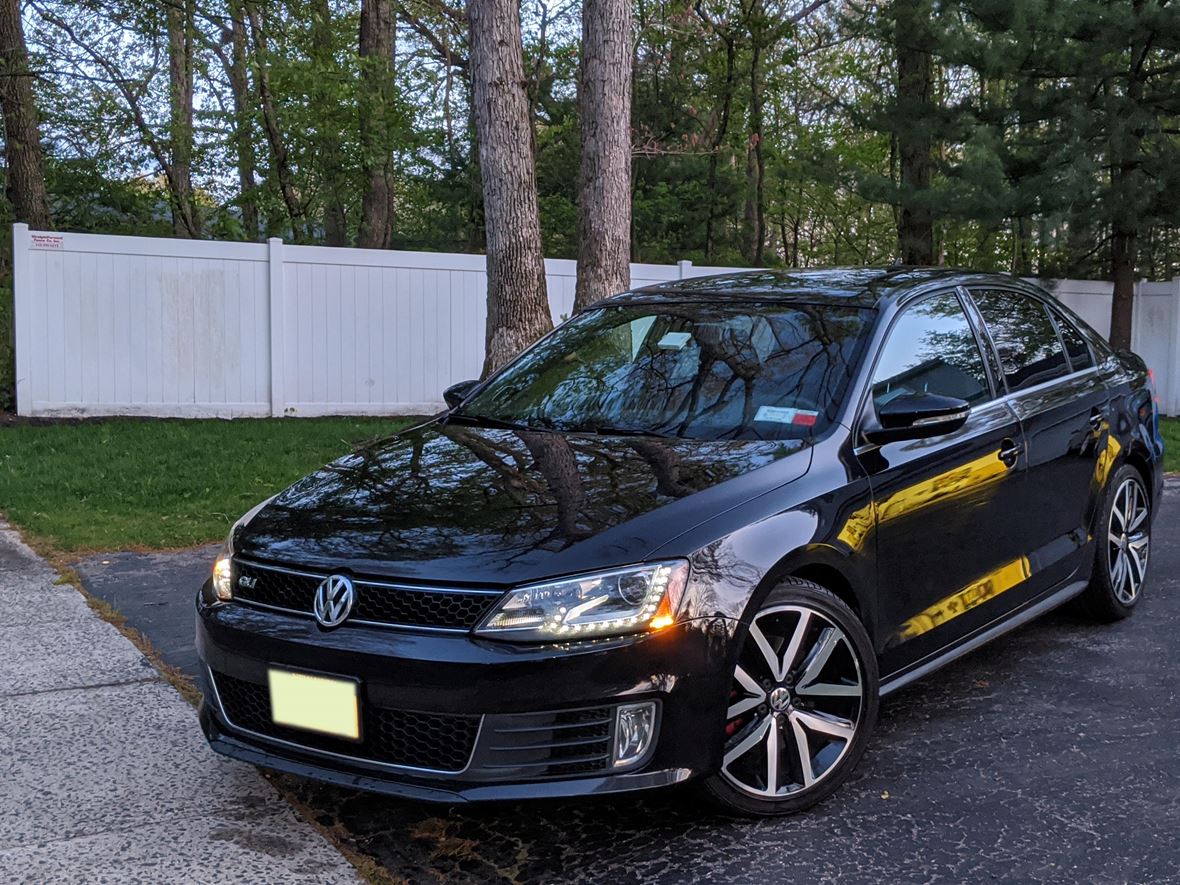 2014 Volkswagen Jetta GLI for sale by owner in Trenton