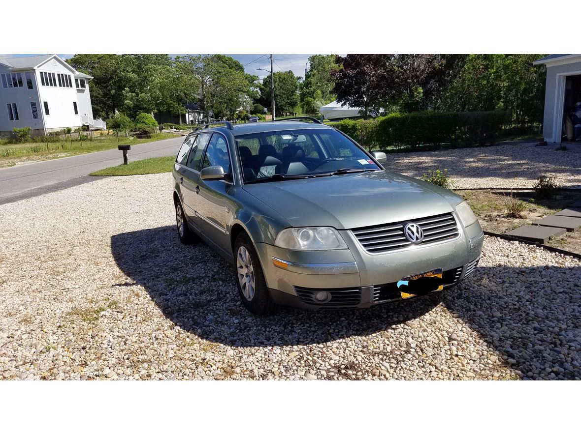 2002 Volkswagen Passat for Sale by Private Owner in Riverhead, NY 11901