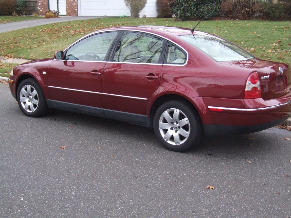 2003 Volkswagen Passat for sale by owner in Little Rock
