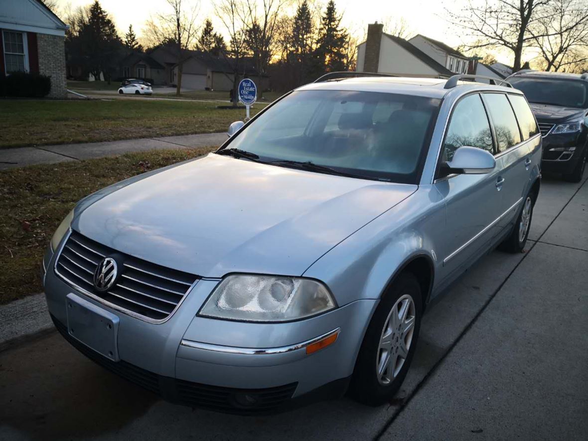 2004 Volkswagen Passat for sale by owner in Troy