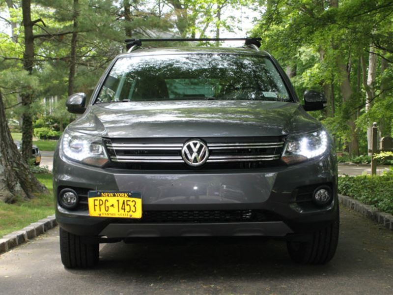 2014 Volkswagen Tiguan Private Car Sale in Constable, NY 12926