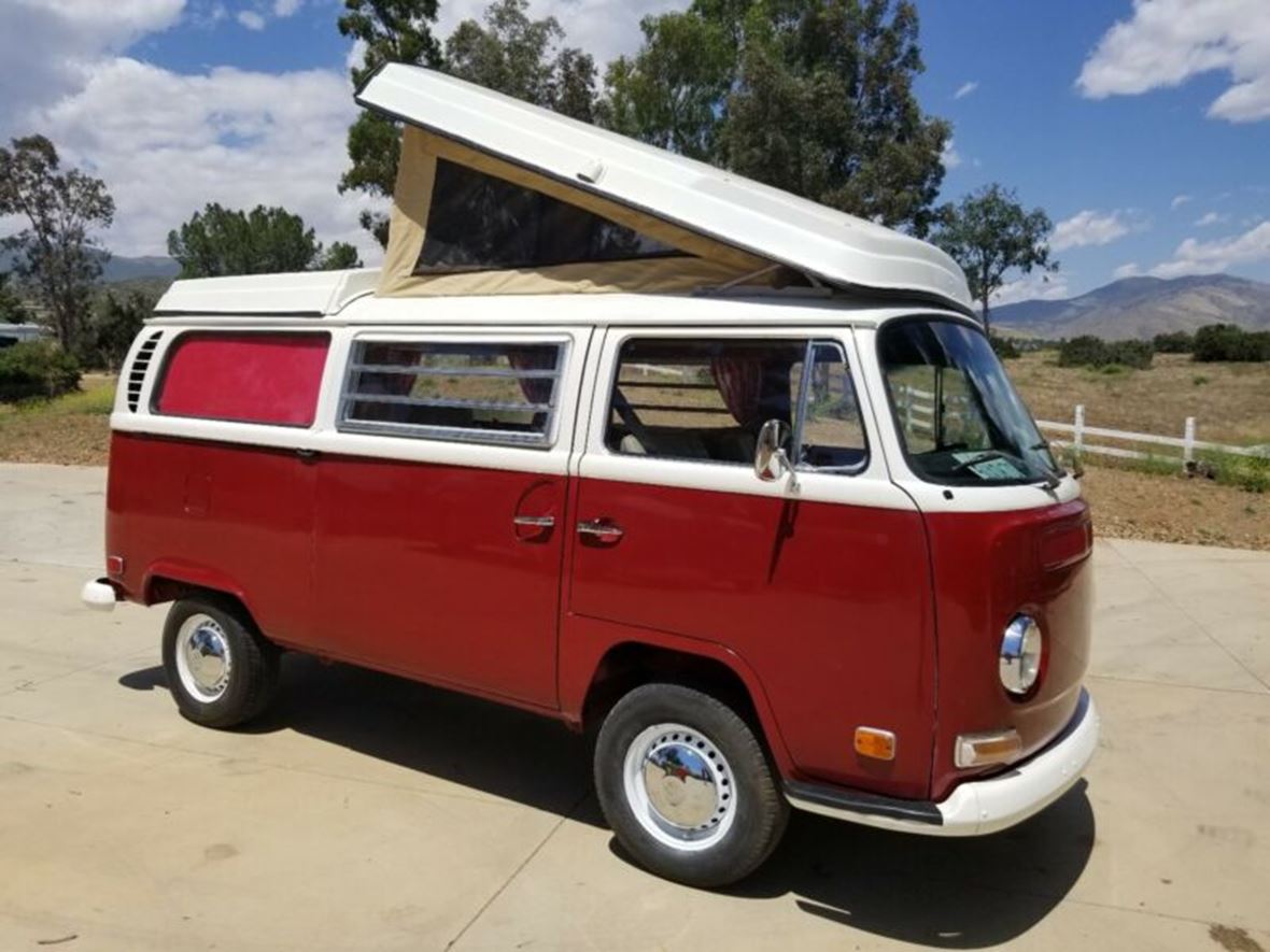 1971 Volkswagen Vanagon for sale by owner in Monterey Park
